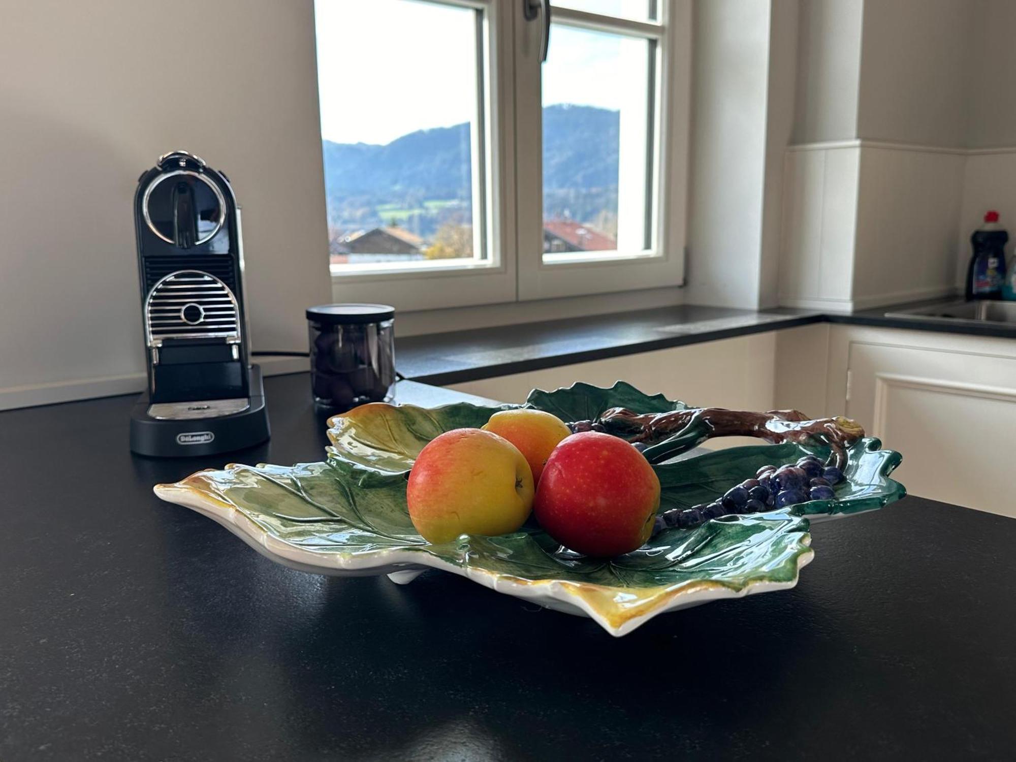Vaicun Stays - Luxury Apartments - Apartments Mit Blick Auf Den Tegernsee Gmund am Tegernsee Esterno foto